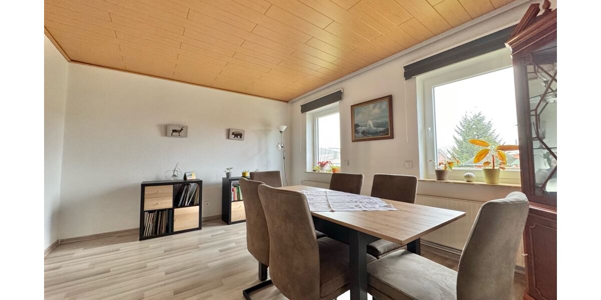 Modernes Esszimmer...