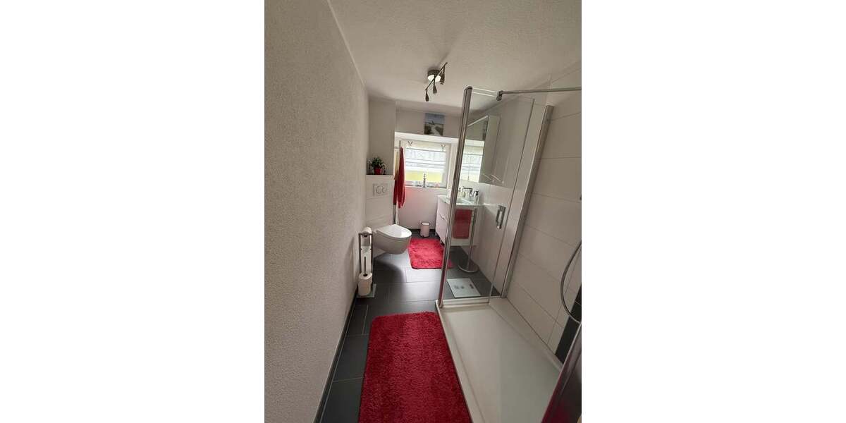 Bad mit Dusche im EG EFH